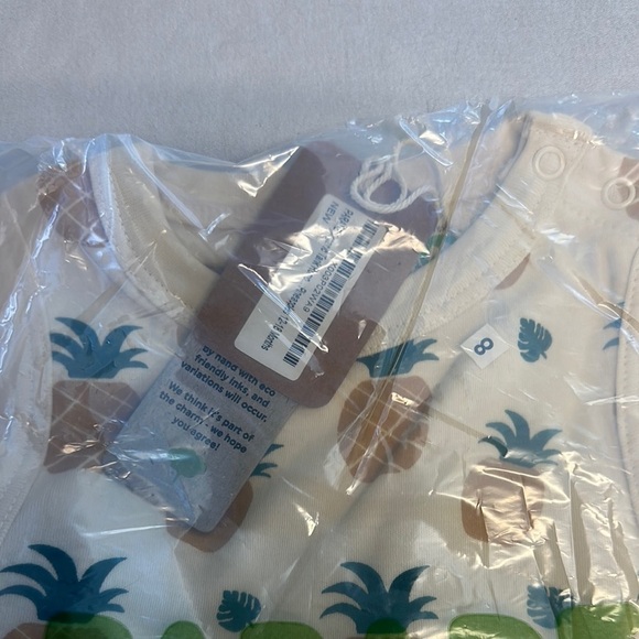 Parade - NWT Canadian - Organic cotton - tank top romper with pineapple pattern - Picture 3 of 6